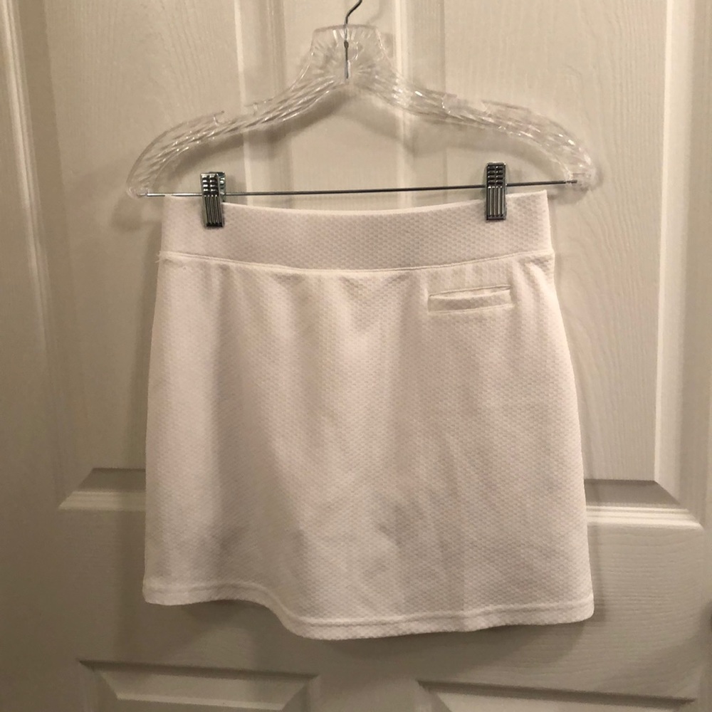 Pebble Beach White Women's Golf Skort